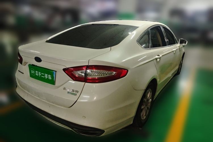 Used Ford Mondeo 2013 1.5L GTDi180 Comfort Model Rear Right 45 Deg