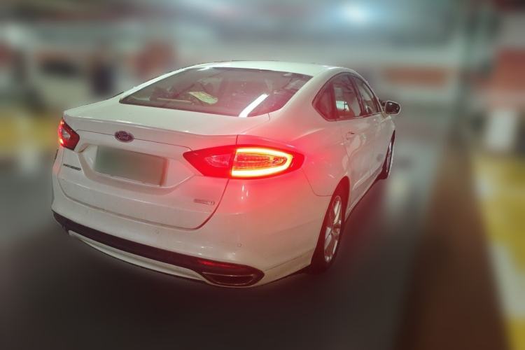 Used Ford Mondeo 2013 1.5L GTDi180 Fashion Edition Rear Right 45 Deg