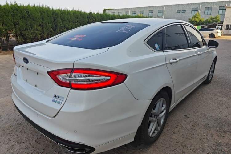 Used Ford Mondeo 2013 1.5L GTDi180 Fashion Edition Rear Right 45 Deg