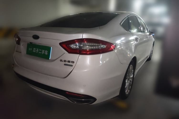 Used Ford Mondeo 2013 2.0L GTDi 200 Fashion Edition Rear Right 45 Deg