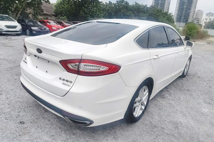 Used Ford Mondeo 2013 1.5L GTDi180 Fashion Edition Rear Right 45 Deg