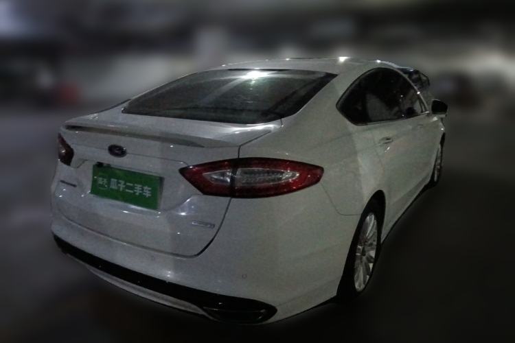 Used Ford Mondeo 2013 2.0L GTDi 200 Fashion Edition Rear Right 45 Deg
