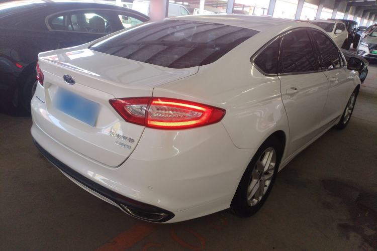 Used Ford Mondeo 2013 1.5L GTDi180 Fashion Edition Rear Right 45 Deg