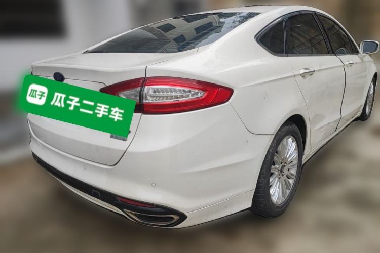 Used Ford Mondeo 2013 2.0L GTDi 200 Fashion Edition Rear Right 45 Deg