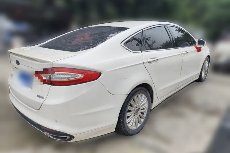 Used Ford Mondeo 2013 2.0L GTDi 200 Fashion Edition Rear Right 45 Deg