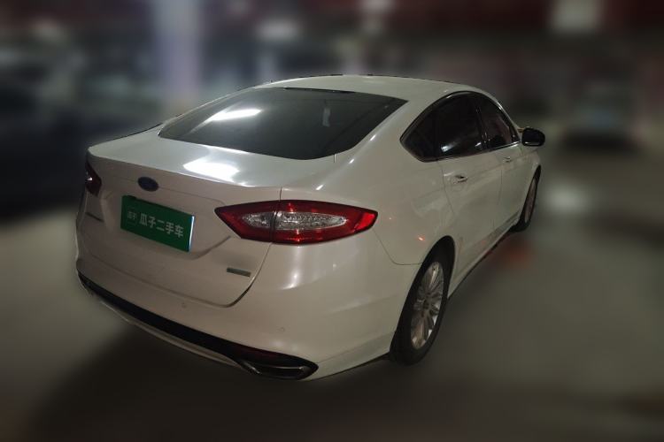 Used Ford Mondeo 2013 2.0L GTDi 200 Fashion Edition Rear Right 45 Deg