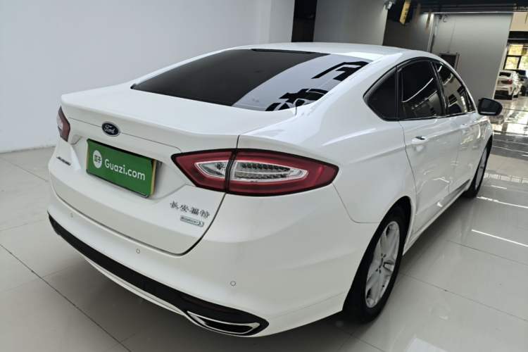 Used Ford Mondeo 2013 1.5L GTDi180 Fashion Edition Rear Right 45 Deg
