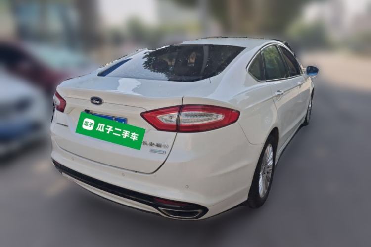 Used Ford Mondeo 2013 2.0L GTDi 200 Fashion Edition Rear Right 45 Deg