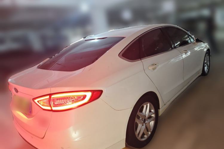 Used Ford Mondeo 2013 1.5L GTDi180 Fashion Edition Rear Right 45 Deg