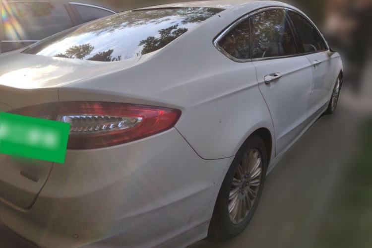 Used Ford Mondeo 2013 2.0L GTDi 200 Fashion Edition Rear Right 45 Deg