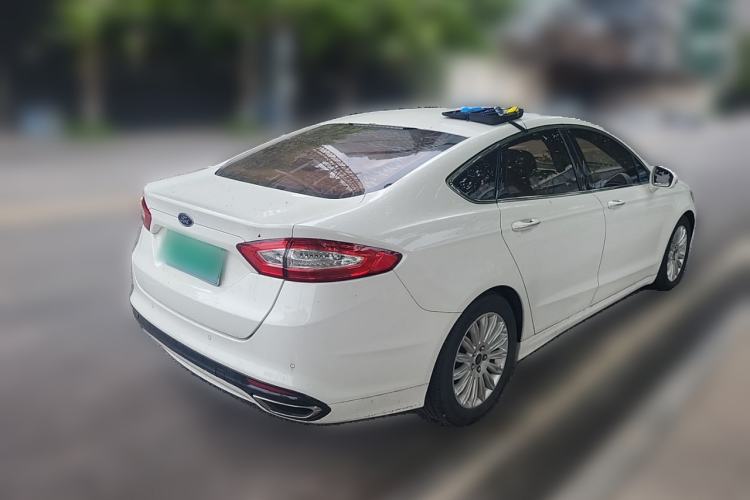 Used Ford Mondeo 2013 2.0L GTDi 200 Fashion Edition Rear Right 45 Deg