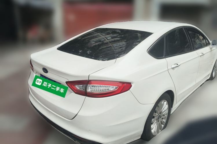 Used Ford Mondeo 2013 2.0L GTDi 200 Fashion Edition Rear Right 45 Deg