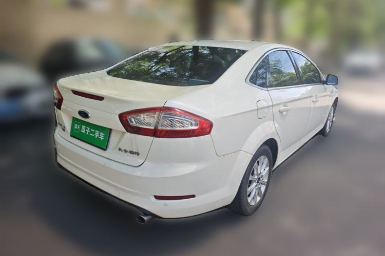 Used Ford Mondeo 2013 2.3L Fashion Edition Rear Right 45 Deg