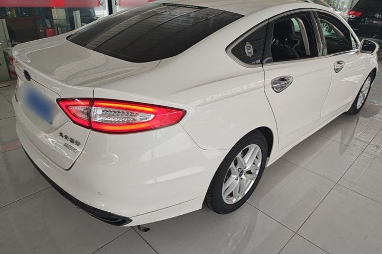 Used Ford Mondeo 2013 1.5L GTDi180 Fashion Edition Rear Right 45 Deg