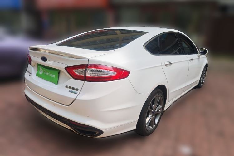 Used Ford Mondeo 2013 2.0L GTDi240 Luxury Sport Model Rear Right 45 Deg
