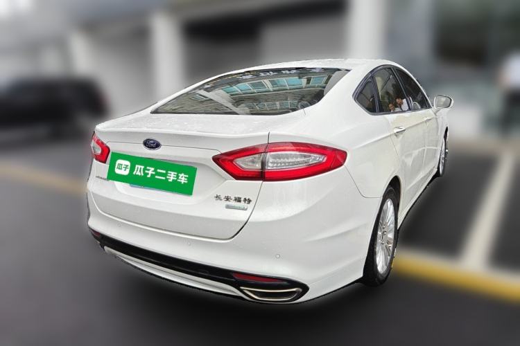 Used Ford Mondeo 2013 2.0L GTDi 200 Fashion Edition Rear Right 45 Deg