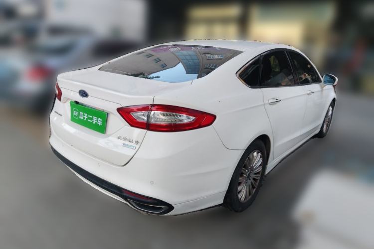 Used Ford Mondeo 2013 2.0L GTDi 200 Fashion Edition Rear Right 45 Deg