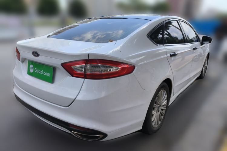 Used Ford Mondeo 2013 2.0L GTDi 200 Fashion Edition Rear Right 45 Deg