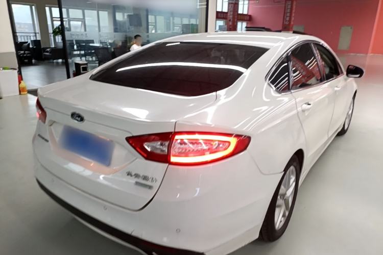 Used Ford Mondeo 2013 1.5L GTDi180 Fashion Edition Rear Right 45 Deg