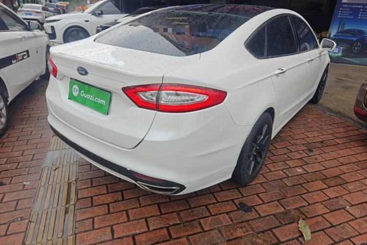 Used Ford Mondeo 2013 2.0L GTDi 200 Fashion Edition Rear Right 45 Deg