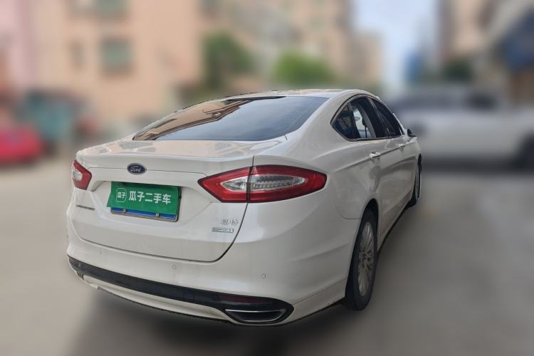 Used Ford Mondeo 2013 2.0L GTDi 200 Fashion Edition Rear Right 45 Deg