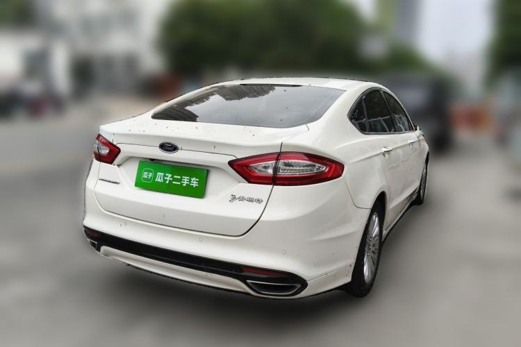 Used Ford Mondeo 2013 2.0L GTDi 200 Fashion Edition Rear Right 45 Deg
