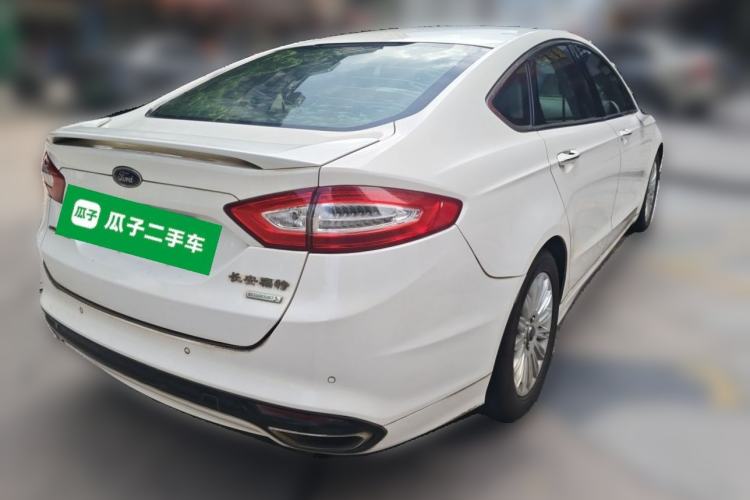 Used Ford Mondeo 2013 2.0L GTDi 200 Fashion Edition Rear Right 45 Deg
