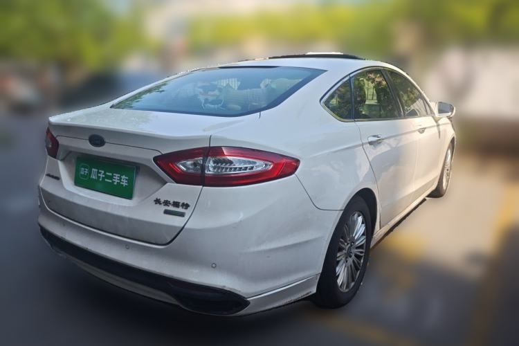 Used Ford Mondeo 2013 2.0L GTDi 200 Fashion Edition Rear Right 45 Deg