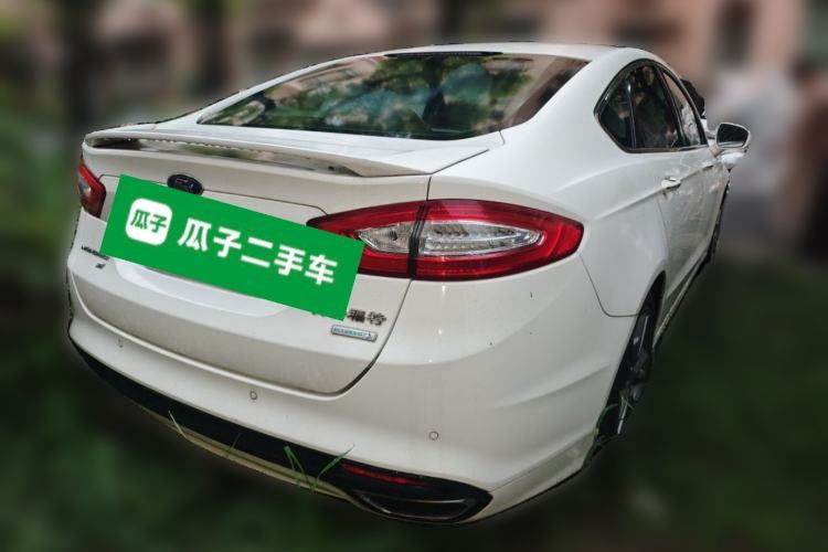 Used Ford Mondeo 2013 2.0L GTDi240 Luxury Sport Model Rear Right 45 Deg
