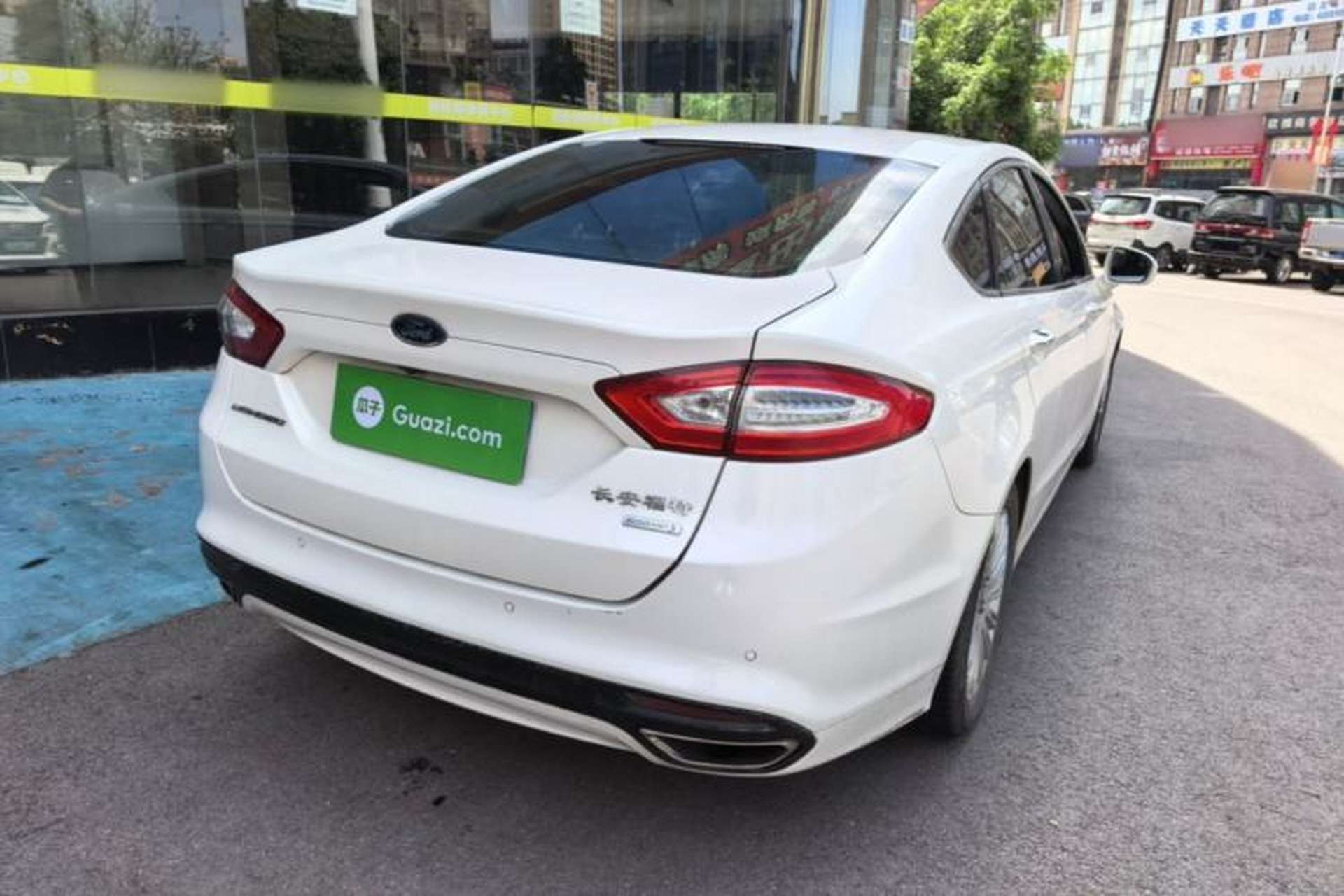 Used Ford Mondeo 2013 2.0L GTDi 200 Luxury Model Rear Right 45 Deg
