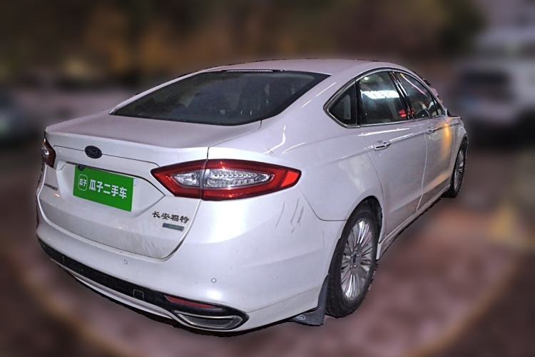 Used Ford Mondeo 2013 2.0L GTDi 200 Fashion Edition Rear Right 45 Deg
