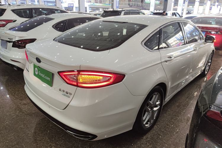 Used Ford Mondeo 2013 1.5L GTDi180 Fashion Edition Rear Right 45 Deg