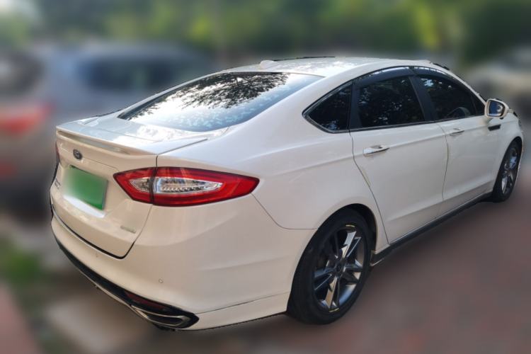 Used Ford Mondeo 2013 2.0L GTDi240 Luxury Sport Model Rear Right 45 Deg
