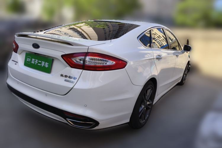 Used Ford Mondeo 2013 2.0L GTDi240 Luxury Sport Model Rear Right 45 Deg