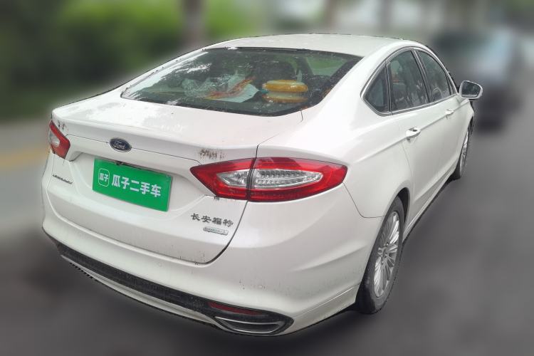 Used Ford Mondeo 2013 2.0L GTDi 200 Luxury Model Rear Right 45 Deg