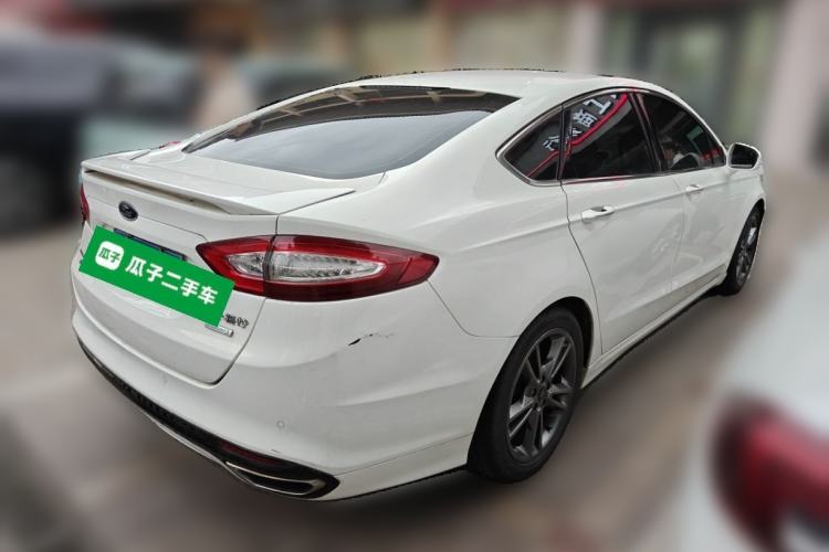 Used Ford Mondeo 2013 2.0L GTDi240 Flagship Edition Rear Right 45 Deg