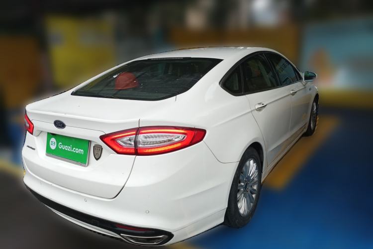 Used Ford Mondeo 2013 2.0L GTDi 200 Fashion Edition Rear Right 45 Deg