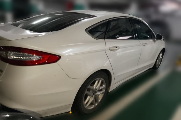 Used Ford Mondeo 2013 1.5L GTDi180 Fashion Edition Rear Right 45 Deg