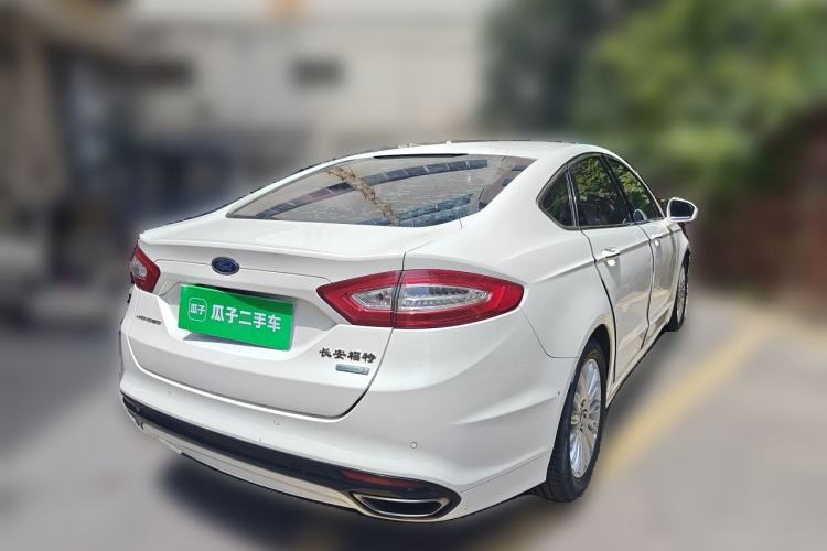 Used Ford Mondeo 2013 2.0L GTDi 200 Fashion Edition Rear Right 45 Deg