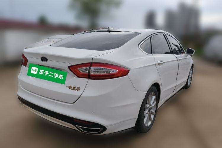 Used Ford Mondeo 2013 2.0L GTDi 200 Fashion Edition Rear Right 45 Deg