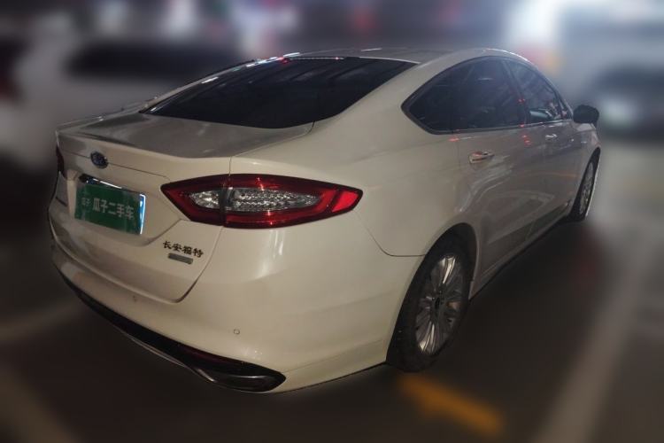 Used Ford Mondeo 2013 2.0L GTDi 200 Fashion Edition Rear Right 45 Deg