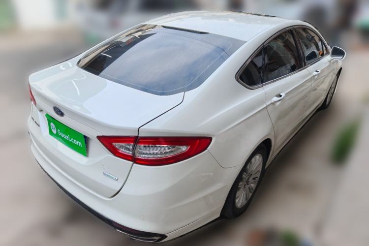 Used Ford Mondeo 2013 2.0L GTDi 200 Fashion Edition Rear Right 45 Deg