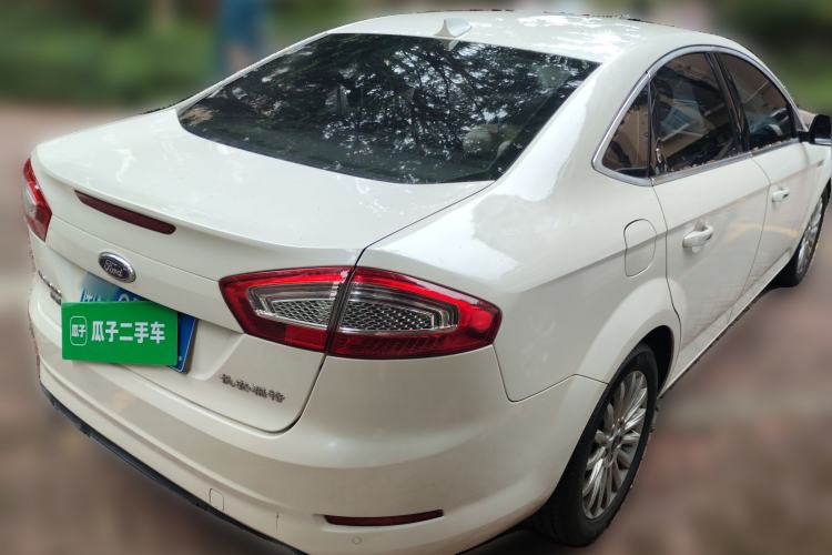 Used Ford Mondeo 2013 2.3L Luxury Model Rear Right 45 Deg