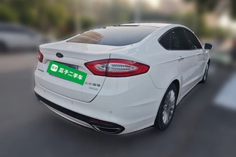 Used Ford Mondeo 2013 2.0L GTDi 200 Fashion Edition Rear Right 45 Deg