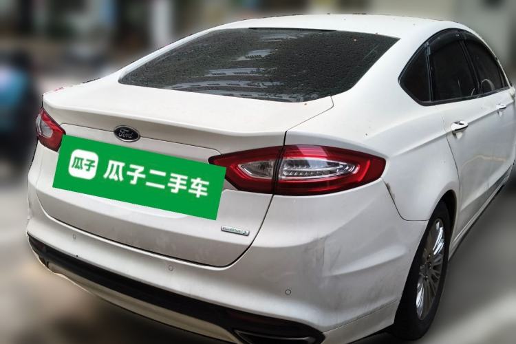 Used Ford Mondeo 2013 2.0L GTDi 200 Fashion Edition Rear Right 45 Deg