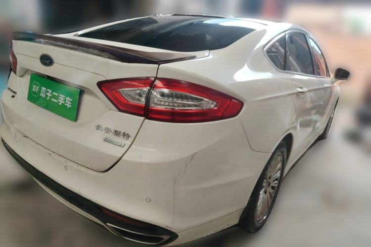 Used Ford Mondeo 2013 2.0L GTDi 200 Fashion Edition Rear Right 45 Deg