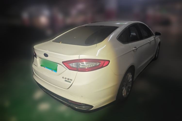 Used Ford Mondeo 2013 2.0L GTDi 200 Fashion Edition Rear Right 45 Deg