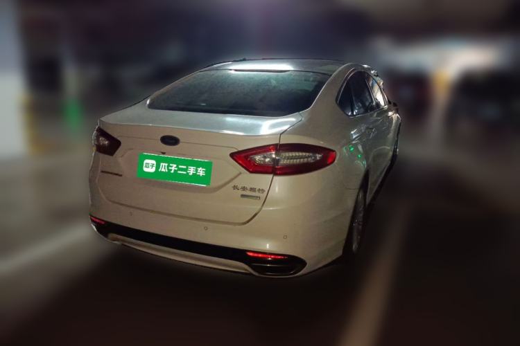Used Ford Mondeo 2013 2.0L GTDi 200 Fashion Edition Rear Right 45 Deg