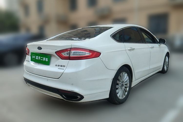 Used Ford Mondeo 2013 2.0L GTDi 200 Fashion Edition Rear Right 45 Deg