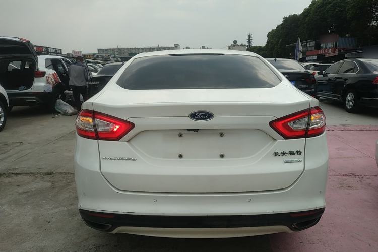 Used Ford Mondeo 2013 2.0L GTDi 200 Luxury Model Rear